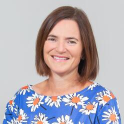 Liz Stewart 04 cropped v2